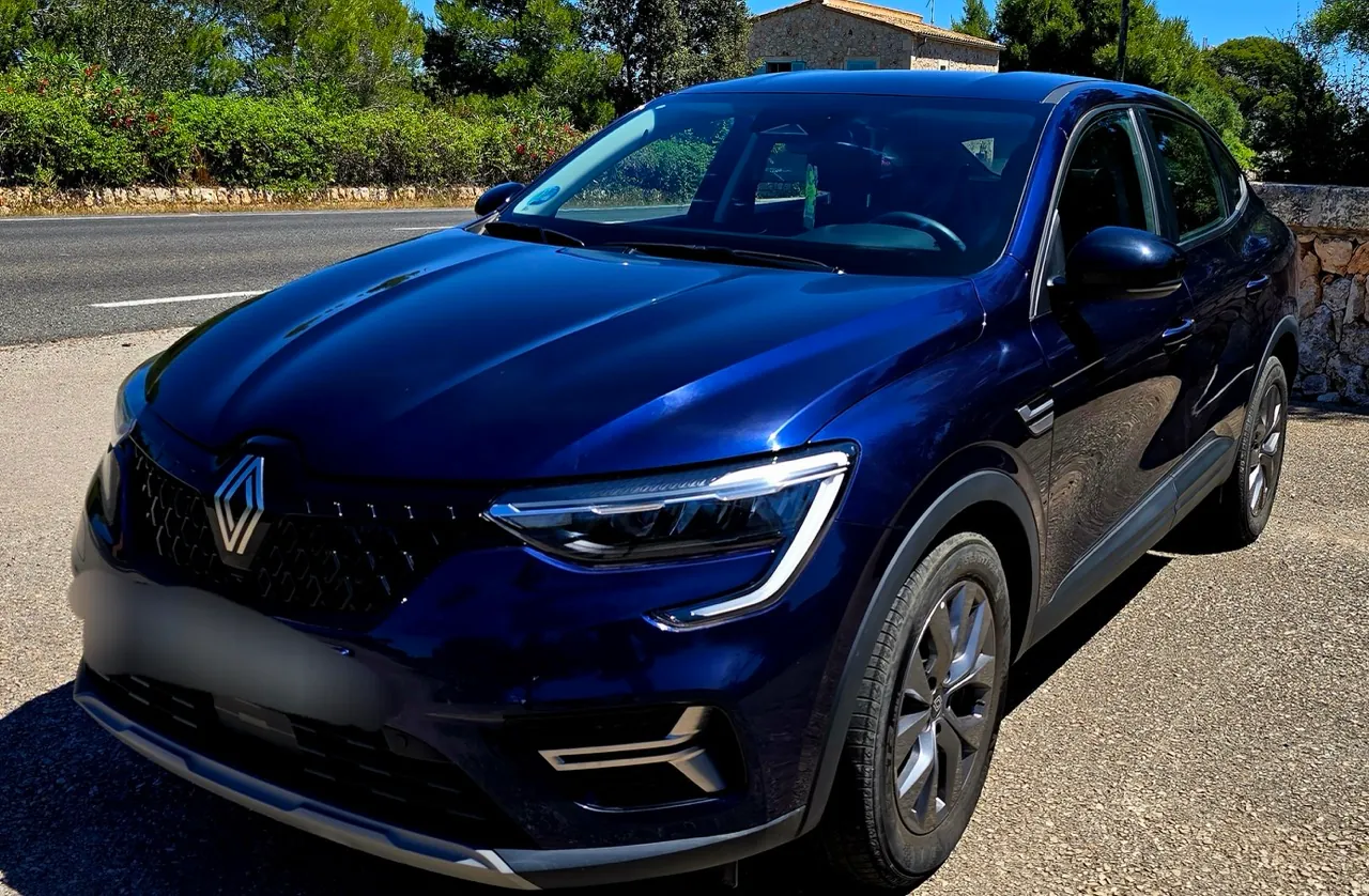 RENAULT ARKANA e-tech HYBRID 2025 etiqueta ECO de ocasión en Mallorca — foto 7
