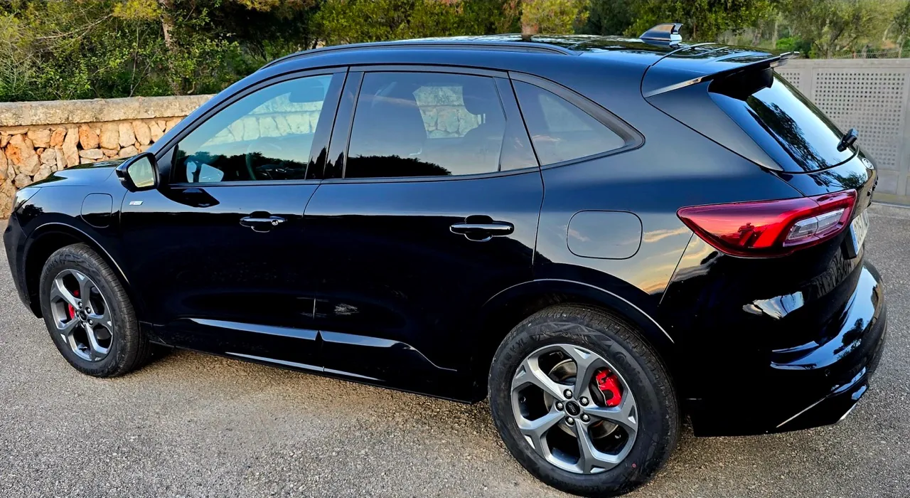 FORD KUGA STline-X PHEV. Hibrido Enchufable 2026 etiqueta CERO de ocasión en Mallorca — foto 10