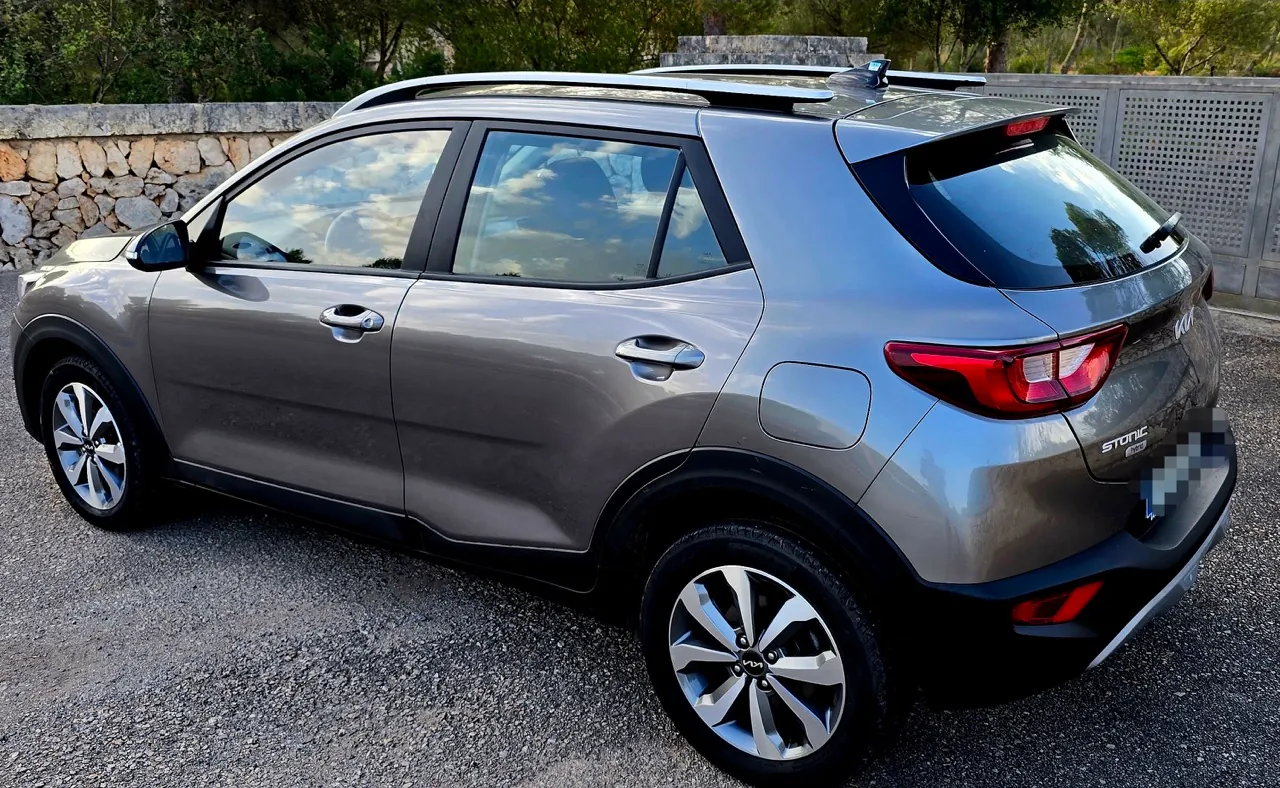 KIA STONIC HYBRID 2025 etiqueta ECO de ocasión en Mallorca — foto 7
