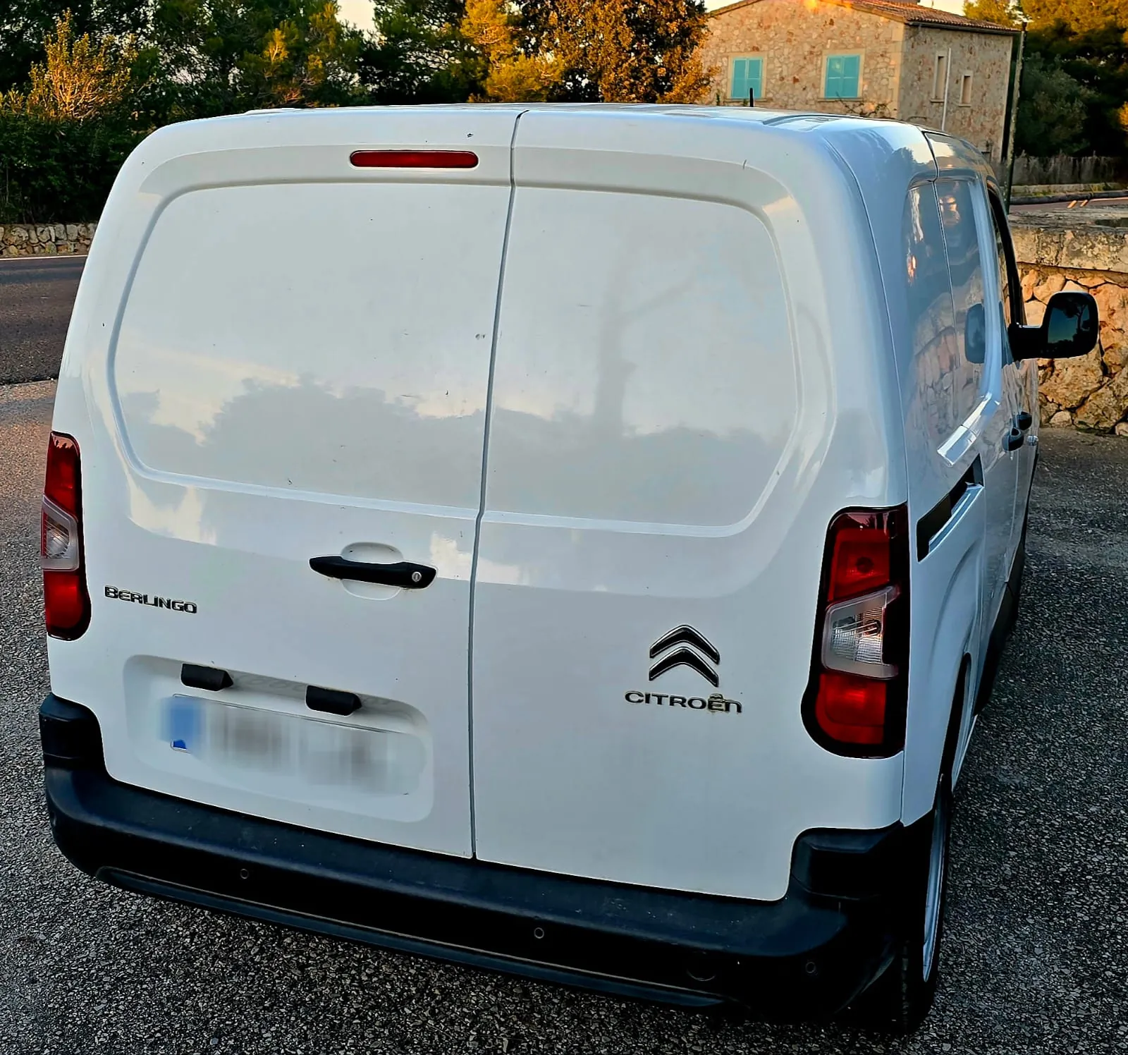 CITROEN BERLINGO 2022 etiqueta C de ocasión en Mallorca — foto 4