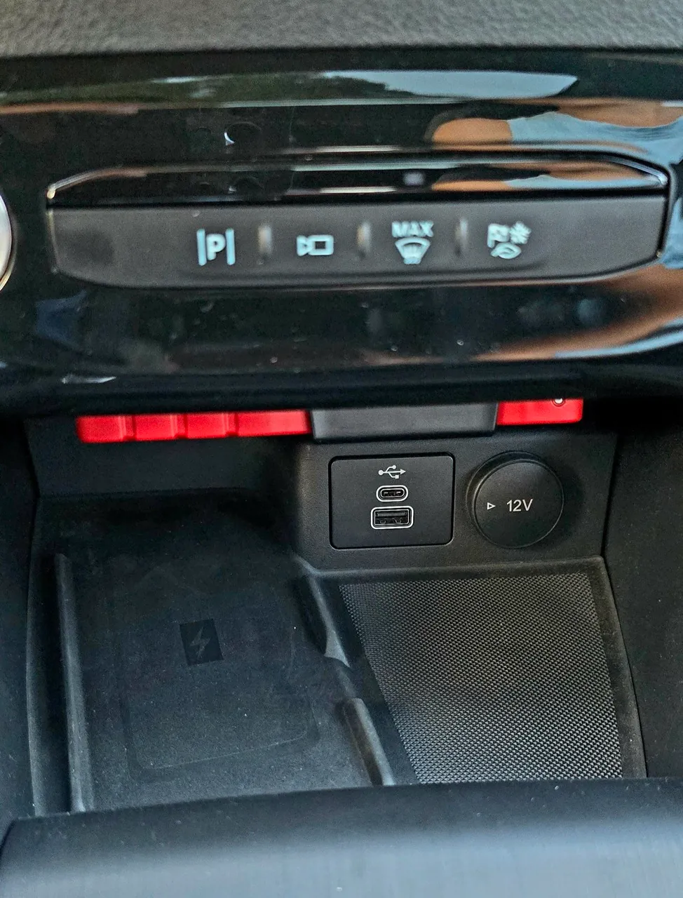 FORD KUGA STline-X PHEV. Hibrido Enchufable 2026 etiqueta CERO de ocasión en Mallorca — foto 17