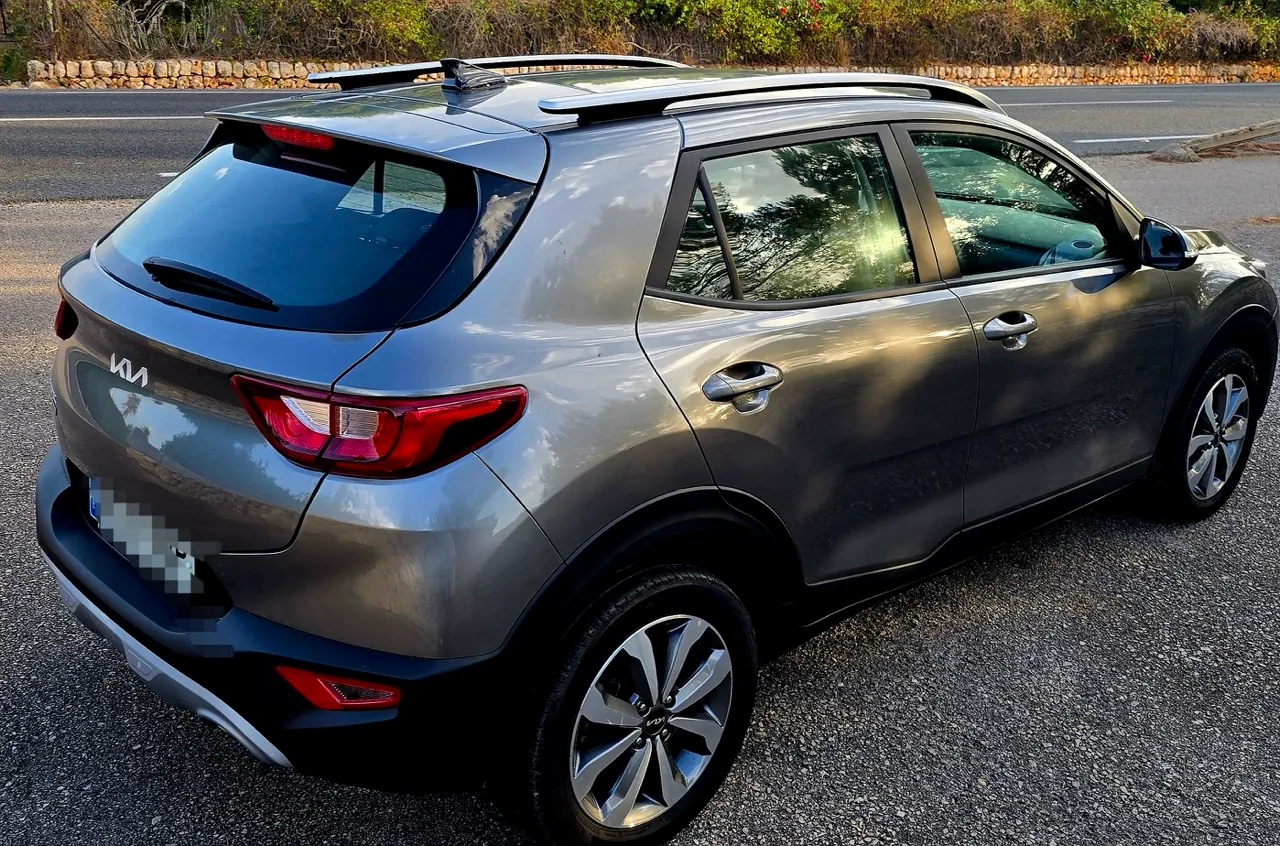 KIA STONIC HYBRID 2025 etiqueta ECO de ocasión en Mallorca — foto 9