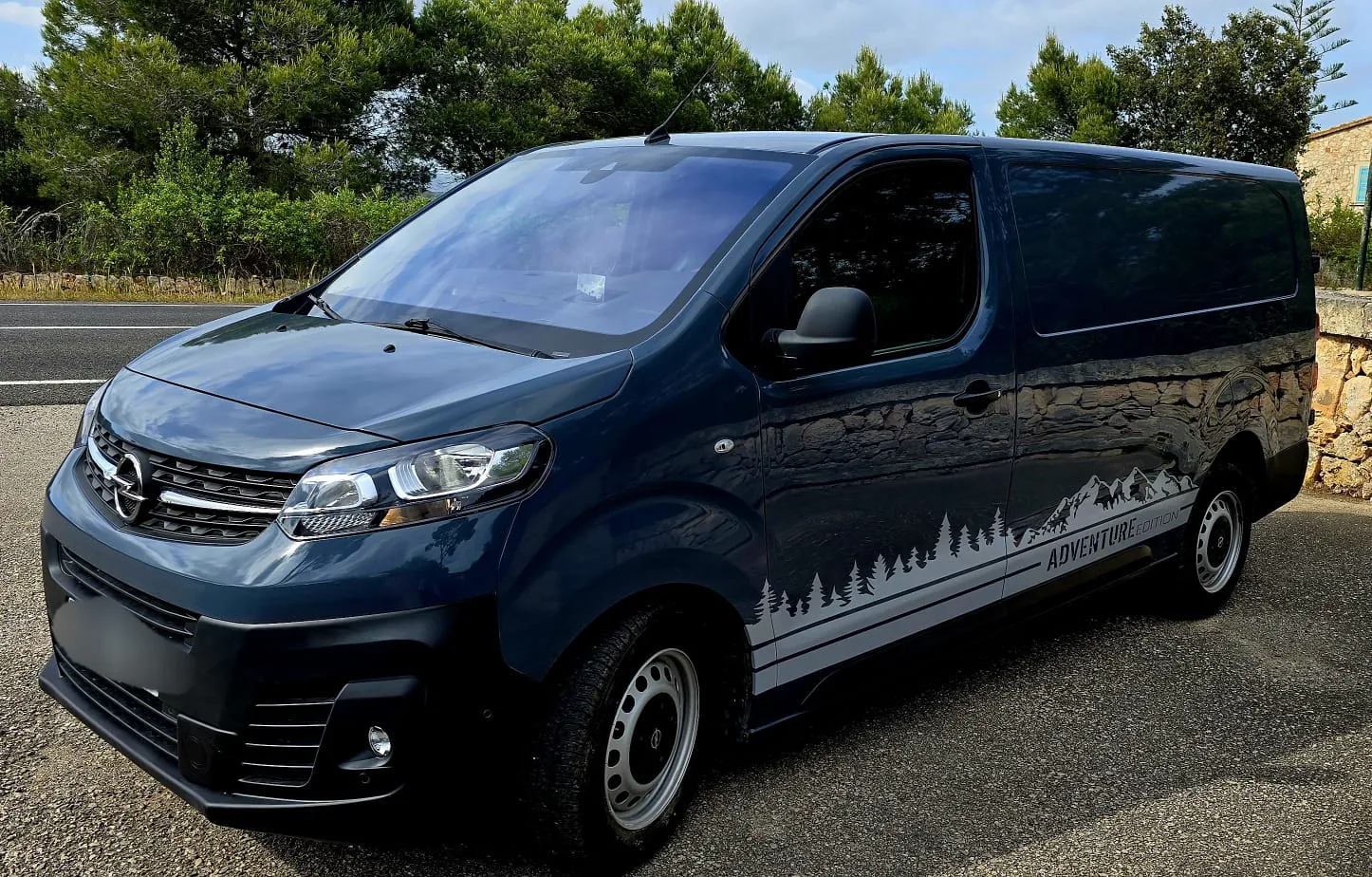 OPEL VIVARO 1.5 DIESEL 100CV ADVENTURE EDITION LONG PREMIUN 2021 etiqueta C de ocasión en Mallorca — foto 10