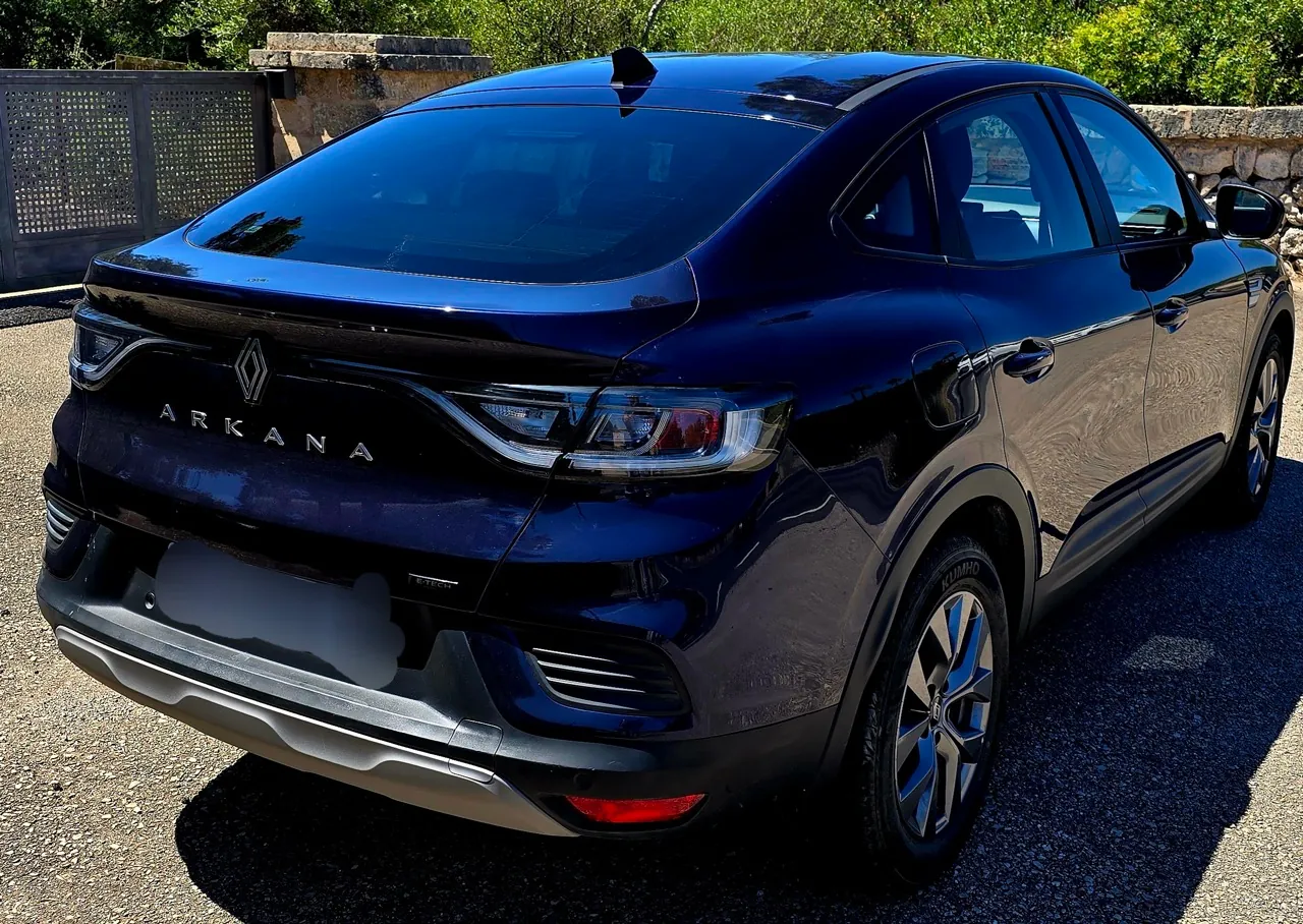 RENAULT ARKANA e-tech HYBRID 2025 etiqueta ECO de ocasión en Mallorca — foto 9