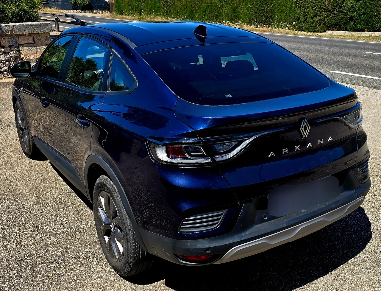 RENAULT ARKANA e-tech HYBRID 2025 etiqueta ECO de ocasión en Mallorca — foto 13