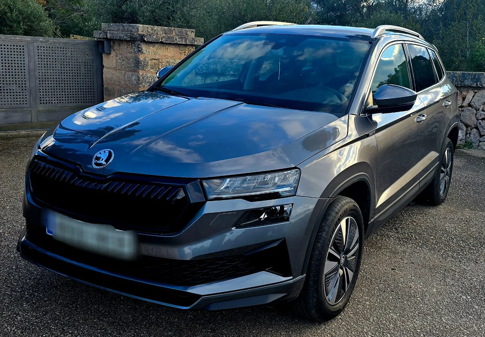 SKODA KAROQ 2025 etiqueta C de ocasión en Mallorca — foto 3