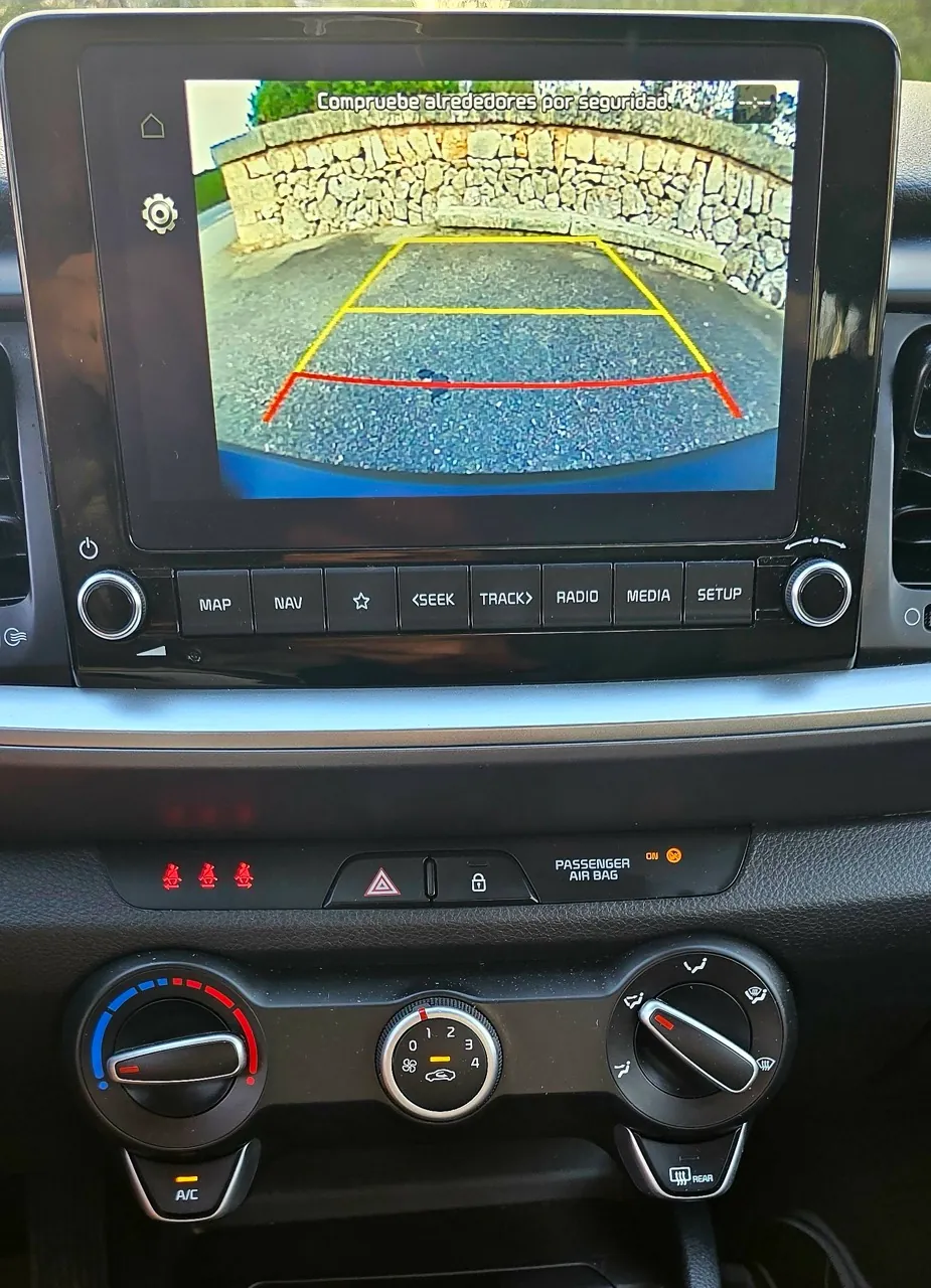 KIA STONIC HYBRID 2025 etiqueta ECO de ocasión en Mallorca — foto 16