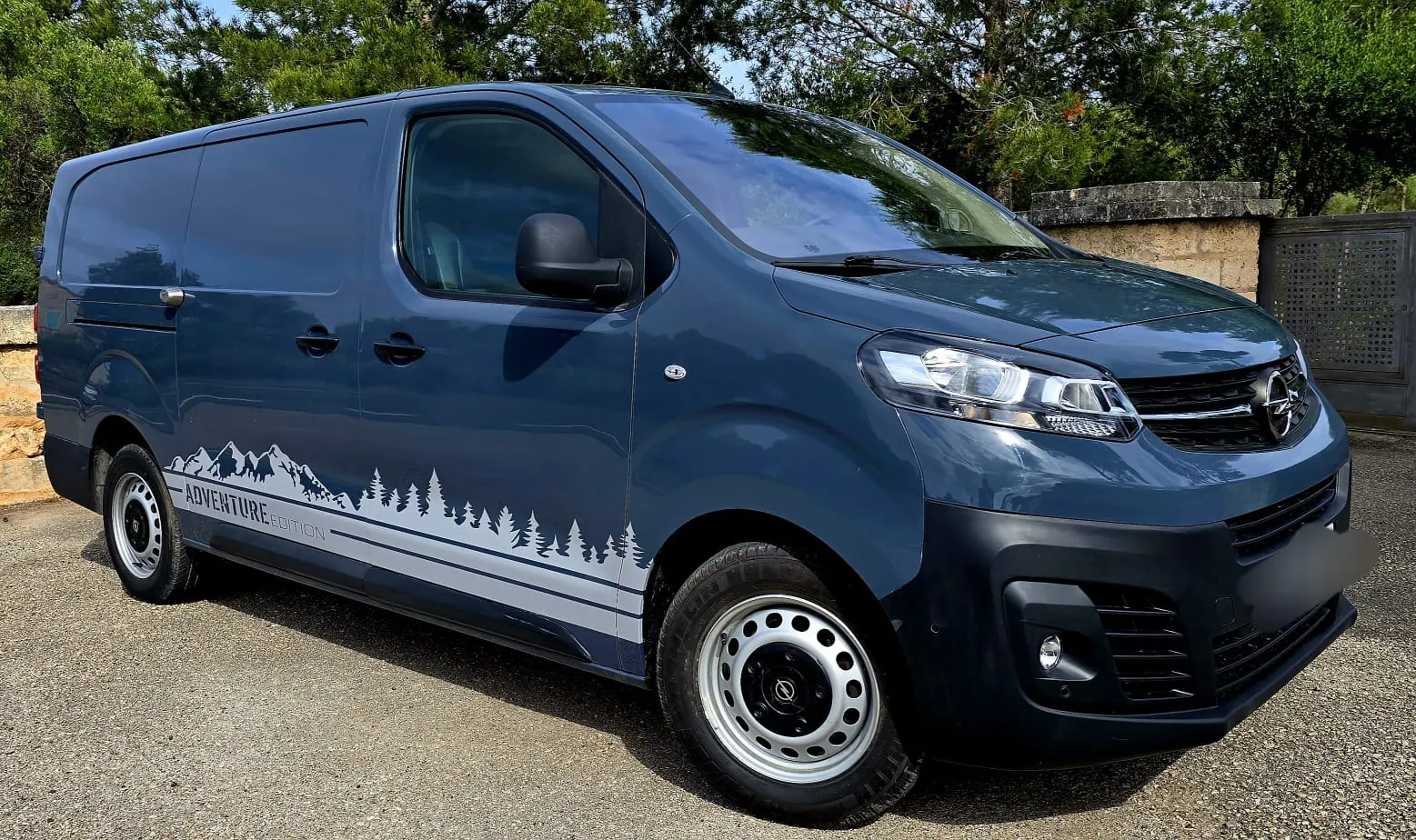 OPEL VIVARO 1.5 DIESEL 100CV ADVENTURE EDITION LONG PREMIUN 2021 etiqueta C de ocasión en Mallorca — foto 1