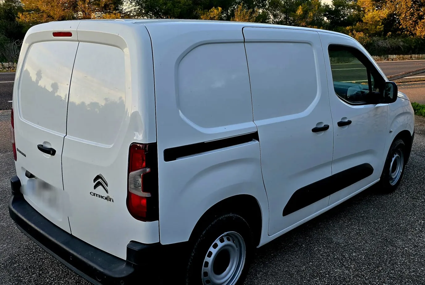 CITROEN BERLINGO 2022 etiqueta C de ocasión en Mallorca — foto 8